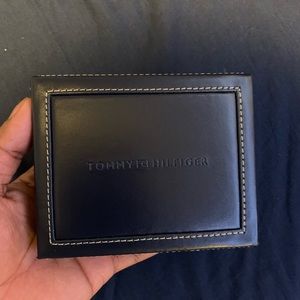 Tommy Hilfiger Wallet